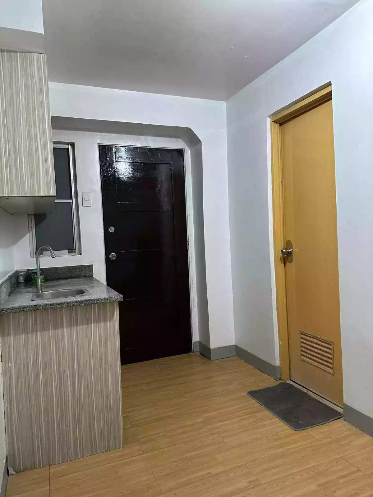 FOR RENT: SEMI FURNISHED 1 BEDROOM UNIT — 1 Bedroom in Naya Road, Cebu City, Central Visayas — Photo 6