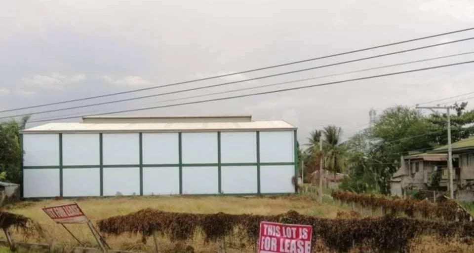 COMMERCIAL LOT FOR RENT