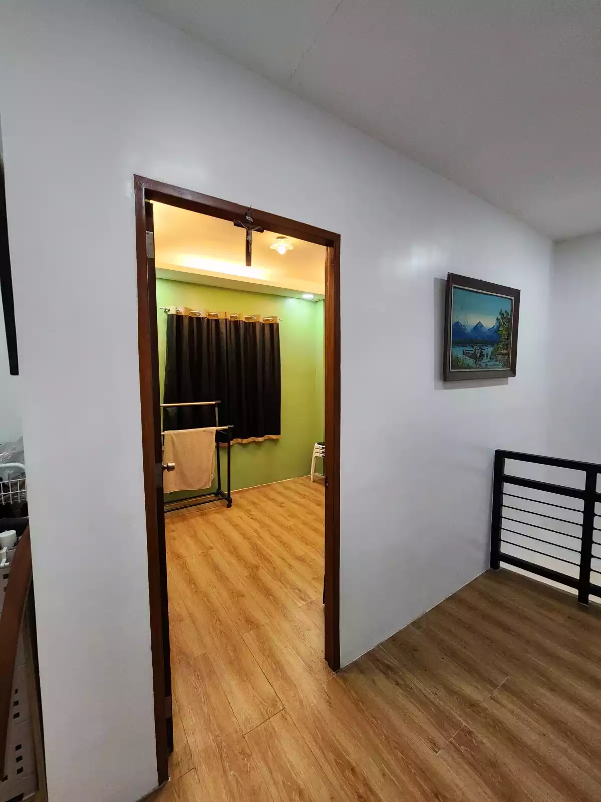 Open photo 11 of 14 — House & Lot with Unfinished Apartment