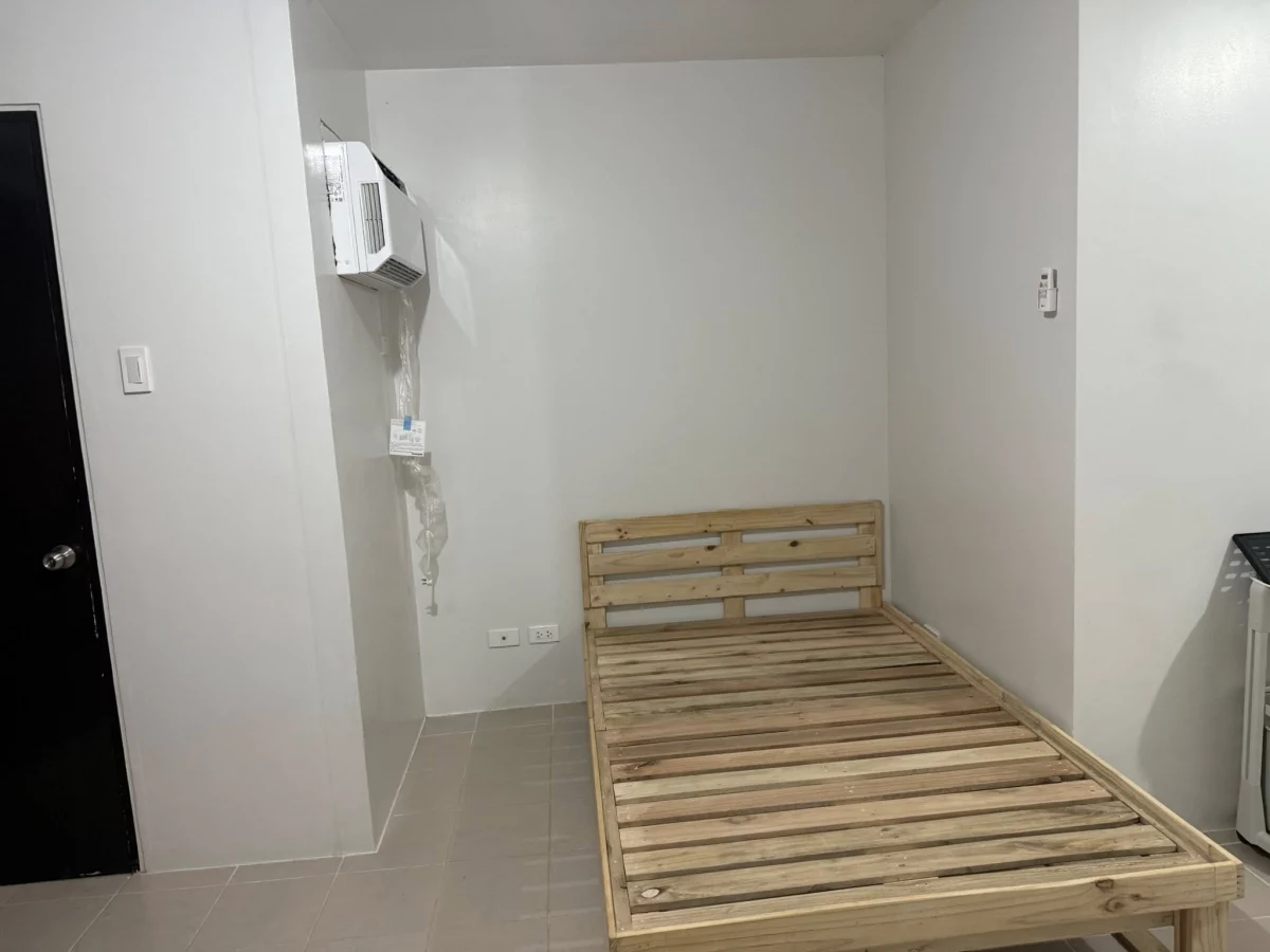 Semi-furnished studio in Plumera Mactan — Studio in Mactan, Lapu-Lapu City — Photo 6