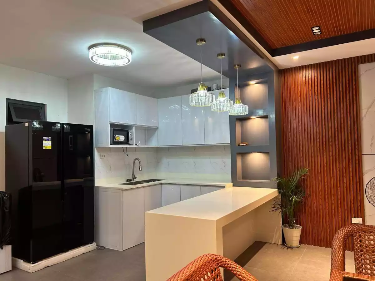 BRANDNEW 4-STOREY LUXURIOUS PRIVATE RESORT WITH BASEMENT + 2-STOREY EVENTS PLACE FOR SALE — Building in Laguna, Philippines — Photo 5