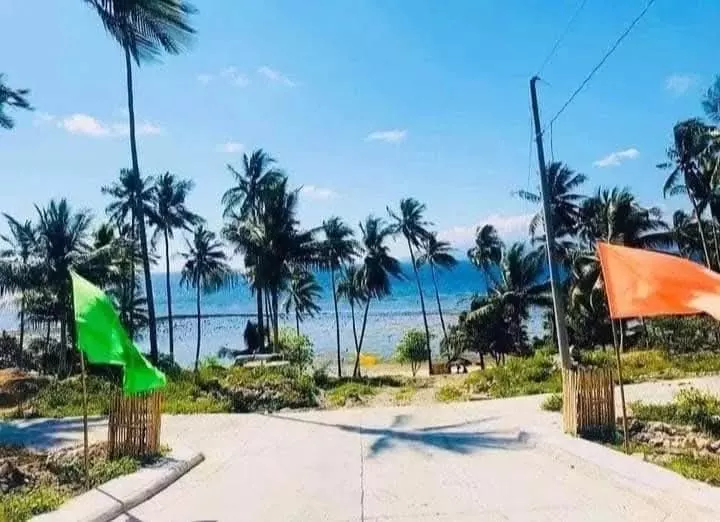 332sqm 3 Residential Beach Lot in Glan Sarangani (112+120+100=332sqm) Adjacent! — Beach Lot in Glan, Sarangani, Philippines — Photo 3
