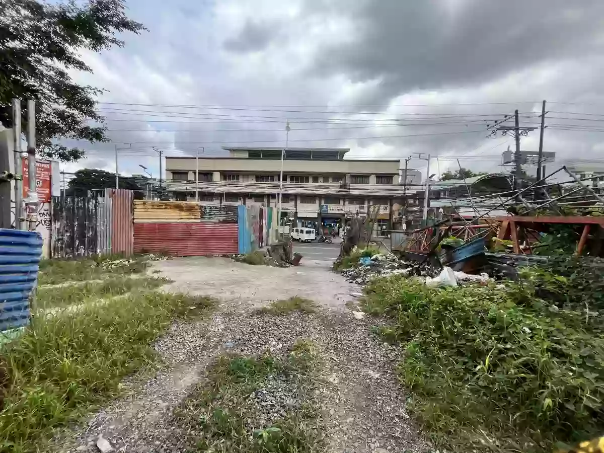 Commercial/Residential Lot property for sale near Fuente along V.Rama