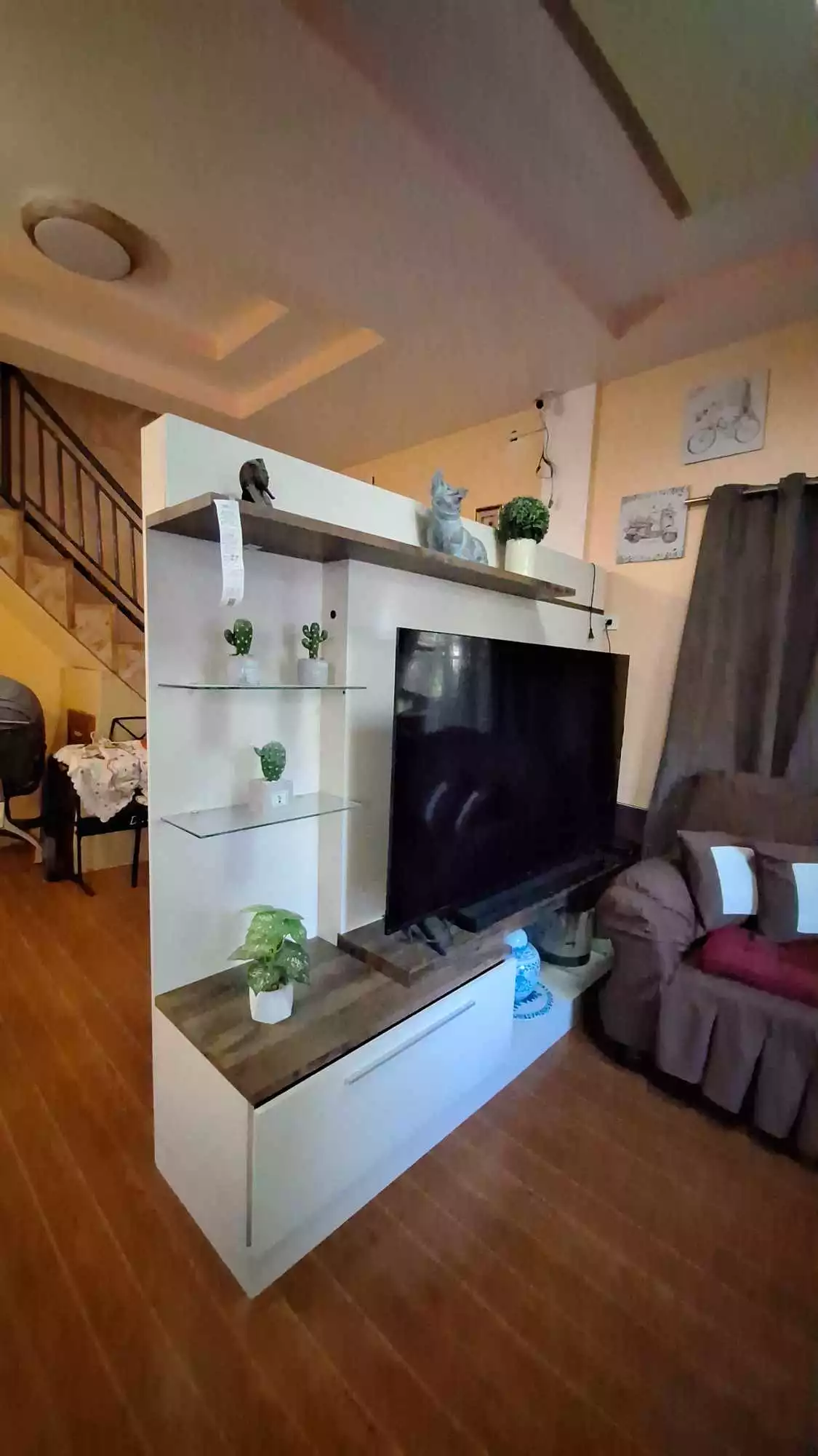 Open photo 18 of 23 — HOUSE FOR SALE