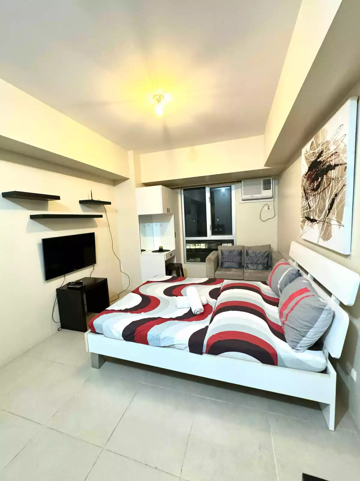 Fully Furnished Avida Riala Tower 1 | 15th floor — Studio in Lahug, Cebu City, Cebu — Photo 2