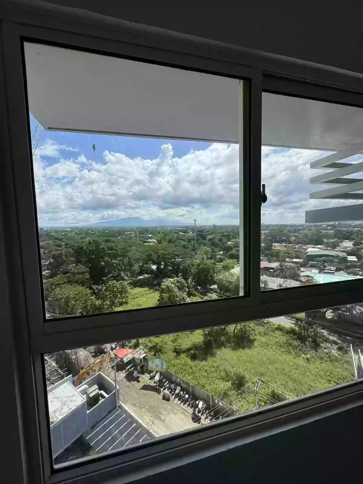 For Resale:  29.95 SQM Corner Unit 1 Bedroom Condo at Mesavirre Bacolod | Sea View & Mountain View — 1 Bedroom in Mandalagan, Bacolod City, Negros Occidental — Photo 7