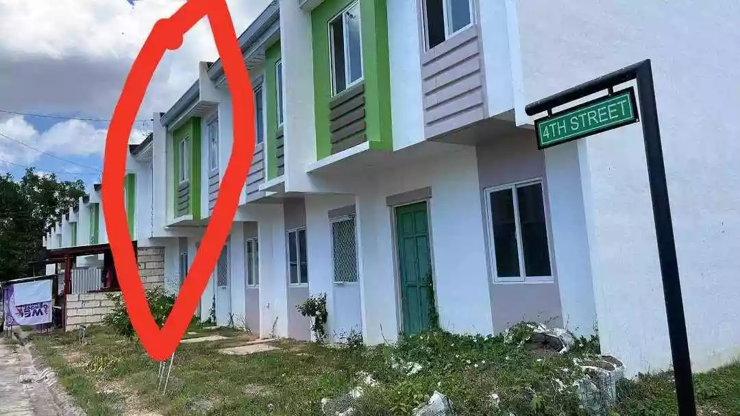 READY FOR OCCUPANCY TOWNHOUSE FOR SALE