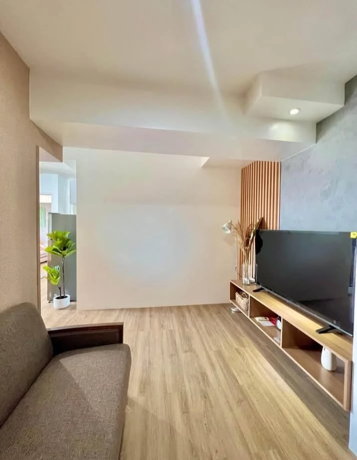 Open photo 11 of 14 — FOR SALE NEWLY RENOVATED FULLY FURNISHED 1 NEDROOM UNIT IN AVIDA TOWER ITPARK CEBU
