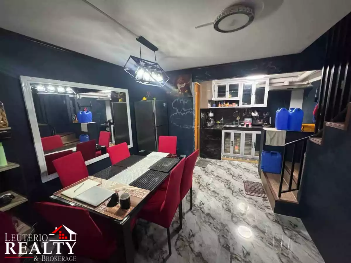 House and Lot for Sale: OBIEDO — Townhouse in Naga, Camarines Sur, Philippines — Photo 2
