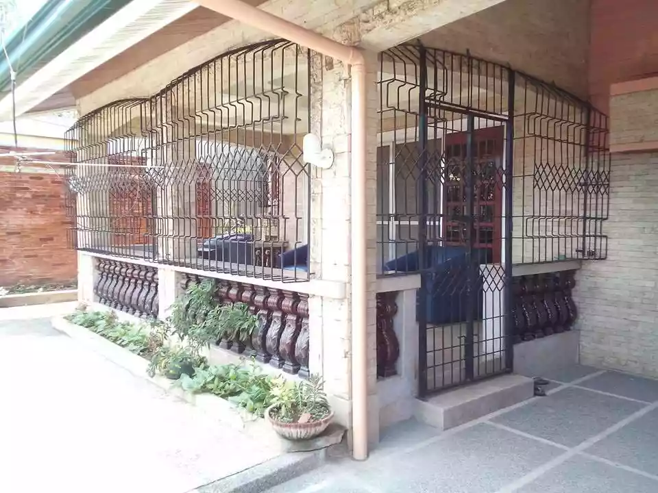 Big House & Lot in Cebu City — House and Lot in Labangon Cebu City — Photo 3