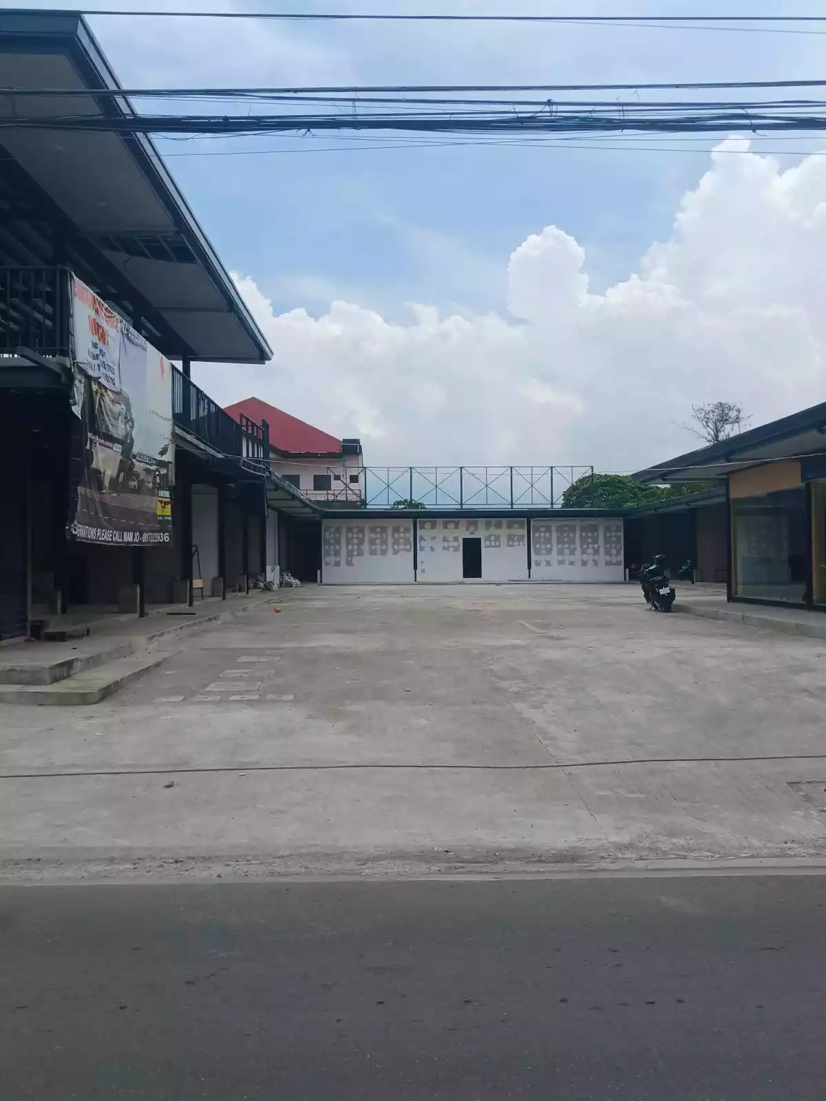 Commercial for rent — Space in Lapu-Lapu City, Cebu, Philippines — Photo 5
