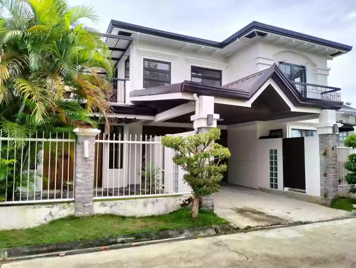 This very elegant property located @ Pacific Grand Villas Subdivision is up for grabs — House and Lot in M.L. Quezon National Highway, Lapu-Lapu, Cebu — Photo 2