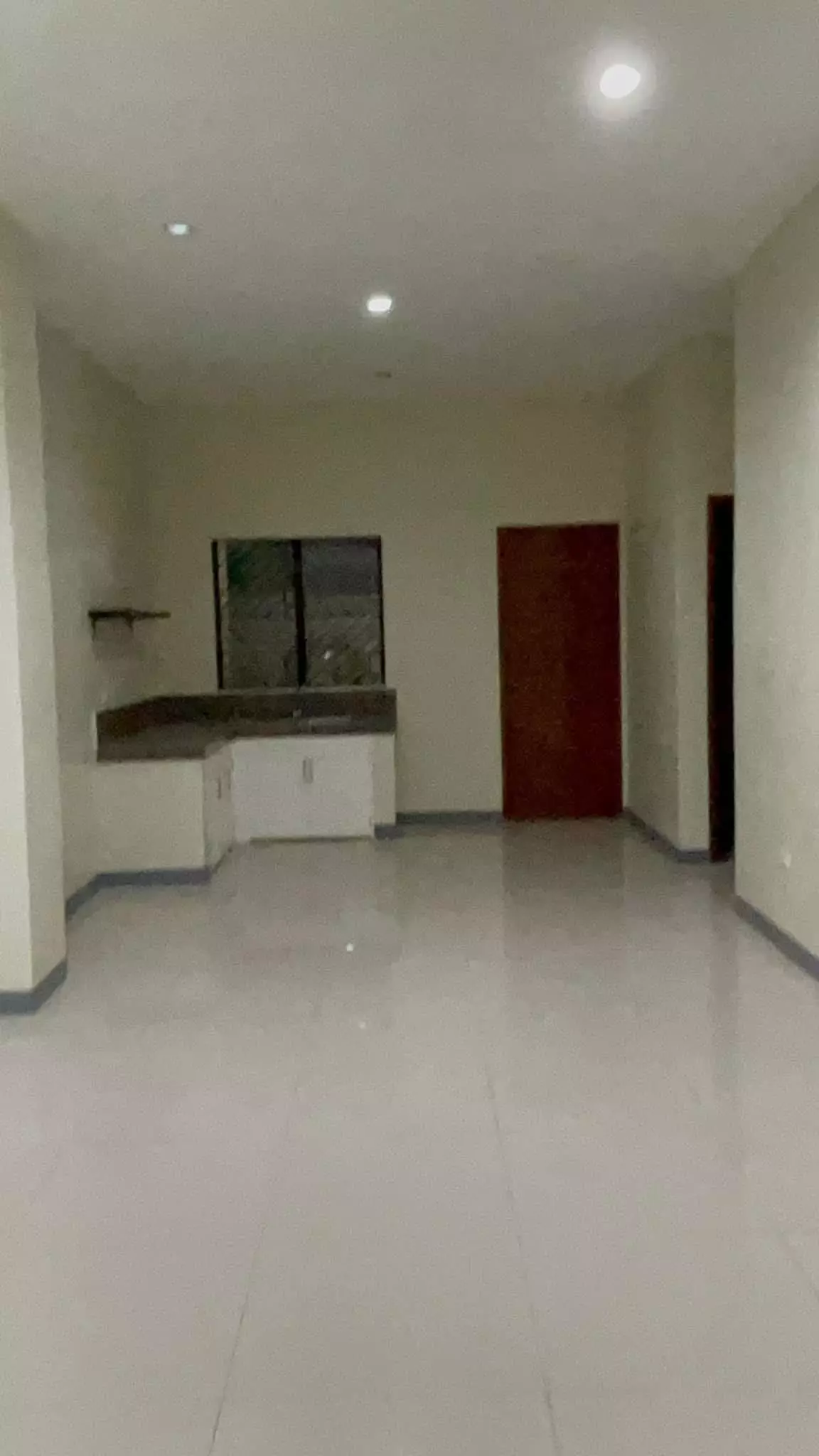 Spacious 3Bedroom Apartment in Daro Dumaguete City @ Php 20k per month — Apartment in East J. Blanco Drive, Dumaguete City, Negros Oriental — Photo 4