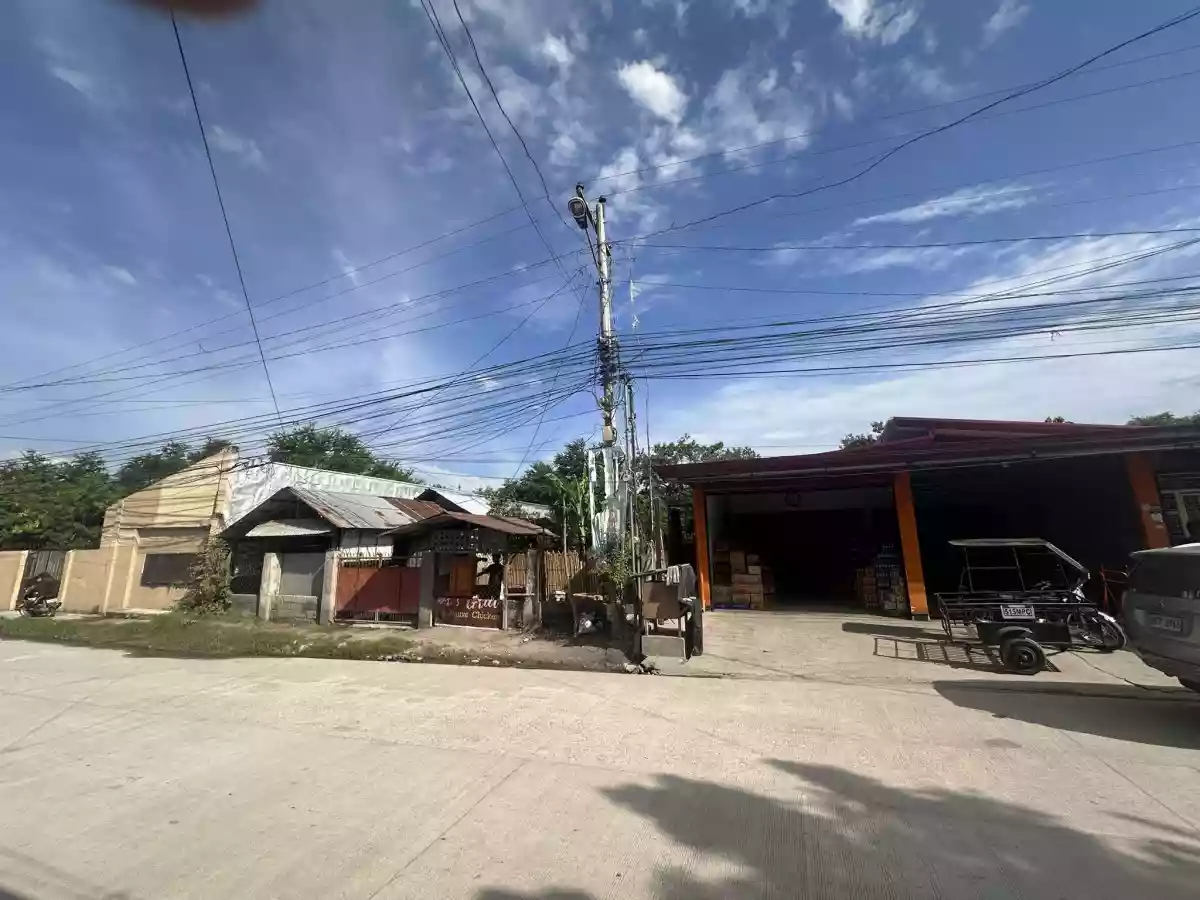 Prime Residential Lot Perfect for Both Residential and Commercial Development Opportunities. — Residential Lot in General Santos City, South Cotabato, Philippines — Photo 5