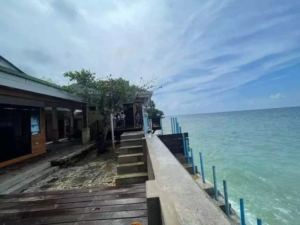 House with Oceanview — Beach House / Resort in Loay, Bohol, Philippines — Photo 3