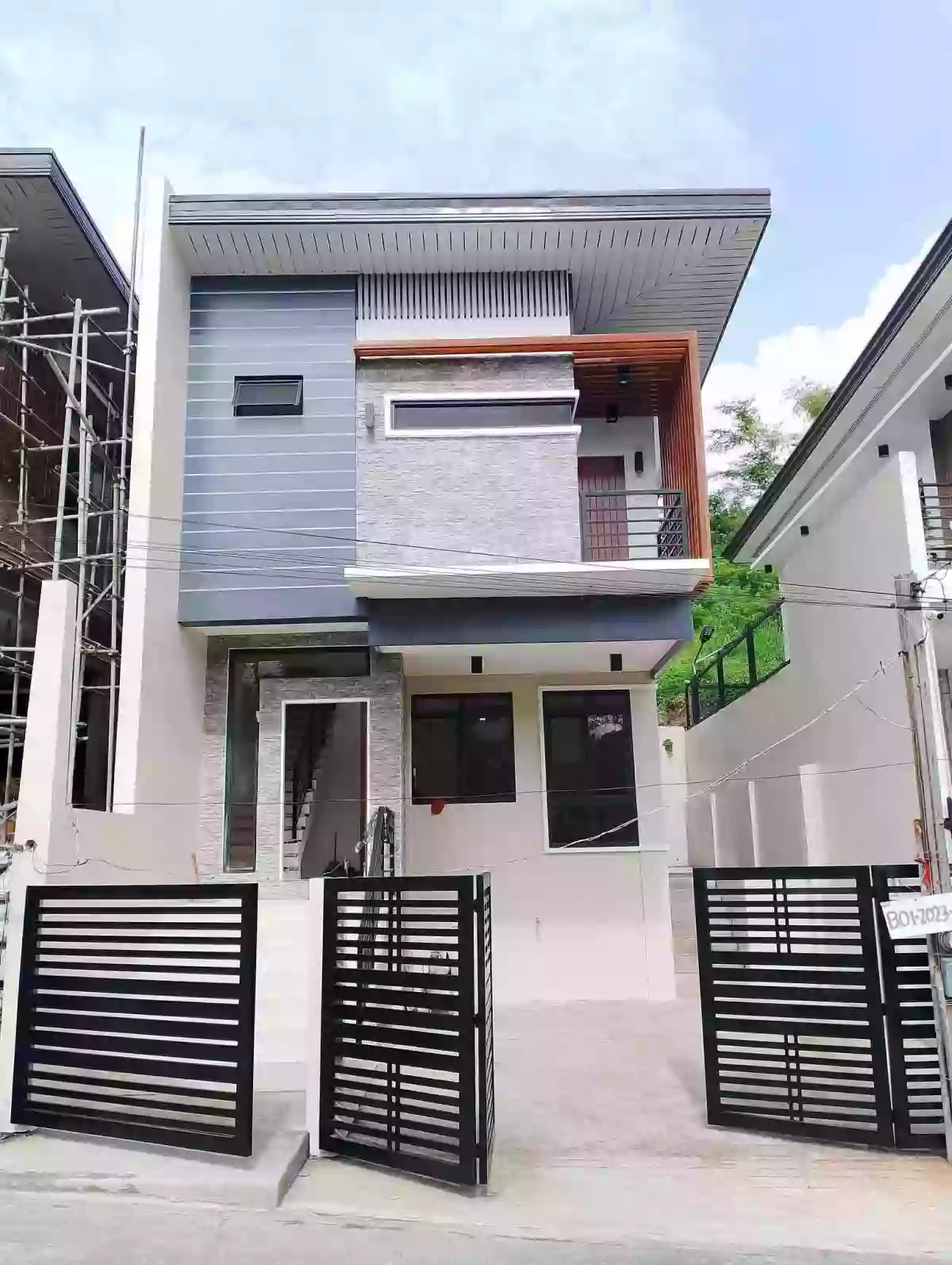 Modern Single-Attached House and Lot Inside a High-end Exclusive Subdivision in Metropolis 2, Talamban, Cebu City