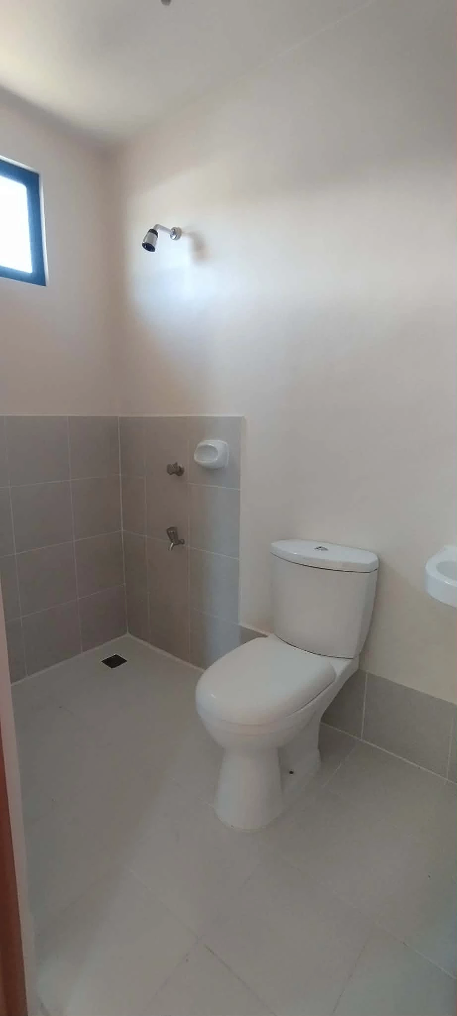 Brandnew townhouse for sale/assume 2 br — Townhouse in Cebu, Philippines — Photo 7