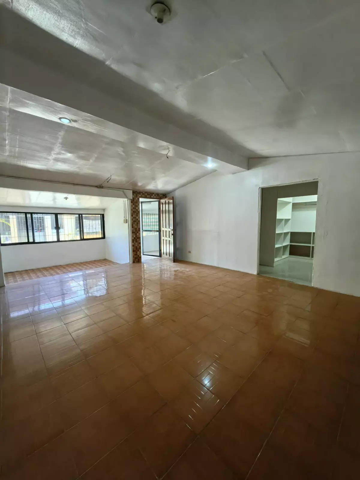 CLEAN TITLE READY FOR OCCUPANCY HOUSE & LOT FOR SALE  San Dionisio Subd., Brgy. Granada, Bacolod City — House and Lot in Negros Occidental, Philippines — Photo 2