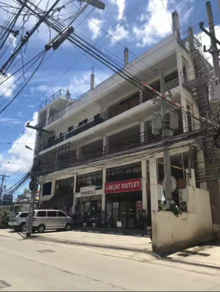 Income Generated Building For Sale at LapuLapu — Building in Lapu-lapu City, Cebu, Philippines — Photo 2