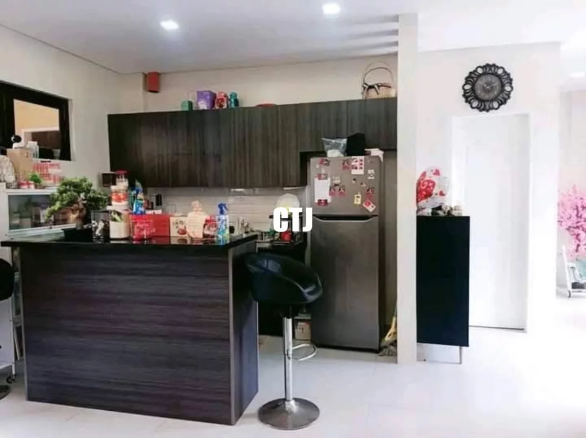 RUSH ASSUME / SALE RARE CORNER HOUSE AND LOT IN TALAMBAN CEBU CITY — House and Lot in Upper Bacayan, Cebu City, Cebu — Photo 6