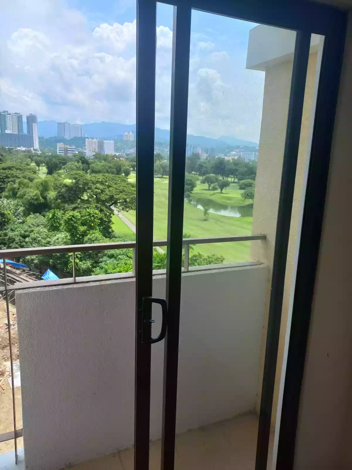 Cebu One Oasis Resort Condominium — 2 Bedrooms in Cebu, Philippines — Photo 2