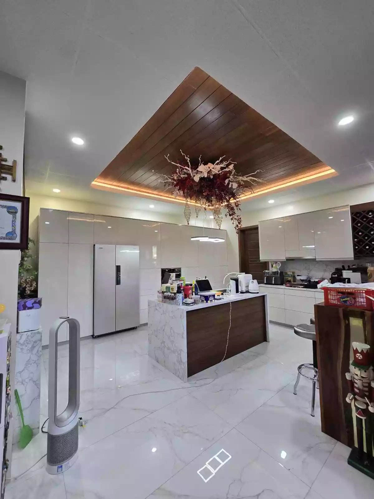 Open photo 11 of 16 — For Sale Big House and Lot in Talisay City, Cebu!