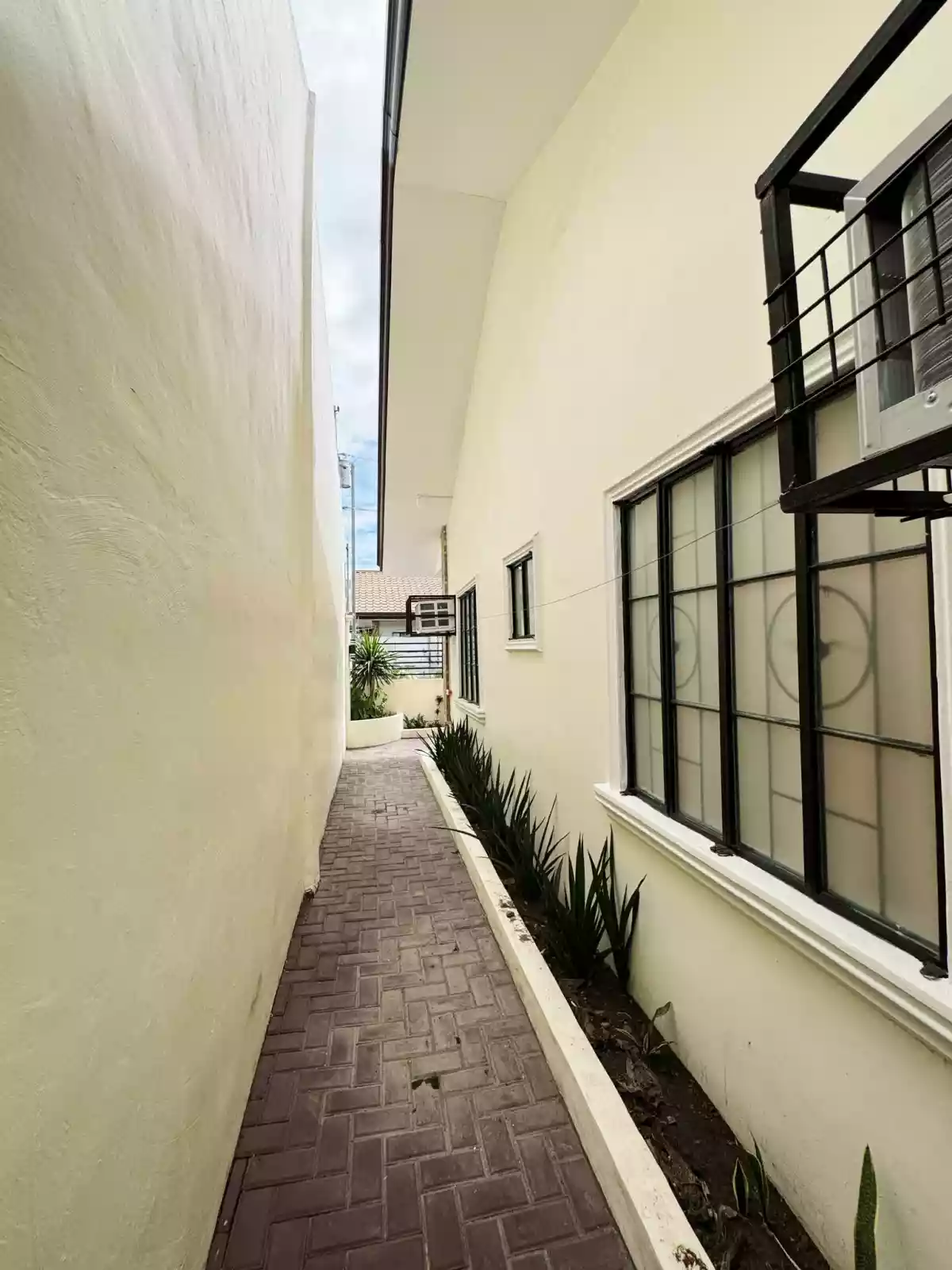 3BR FURNISHED HOUSE FOR RENT — House and Lot in Arradaza Street, General Santos City (Dadiangas), South Cotabato — Photo 7