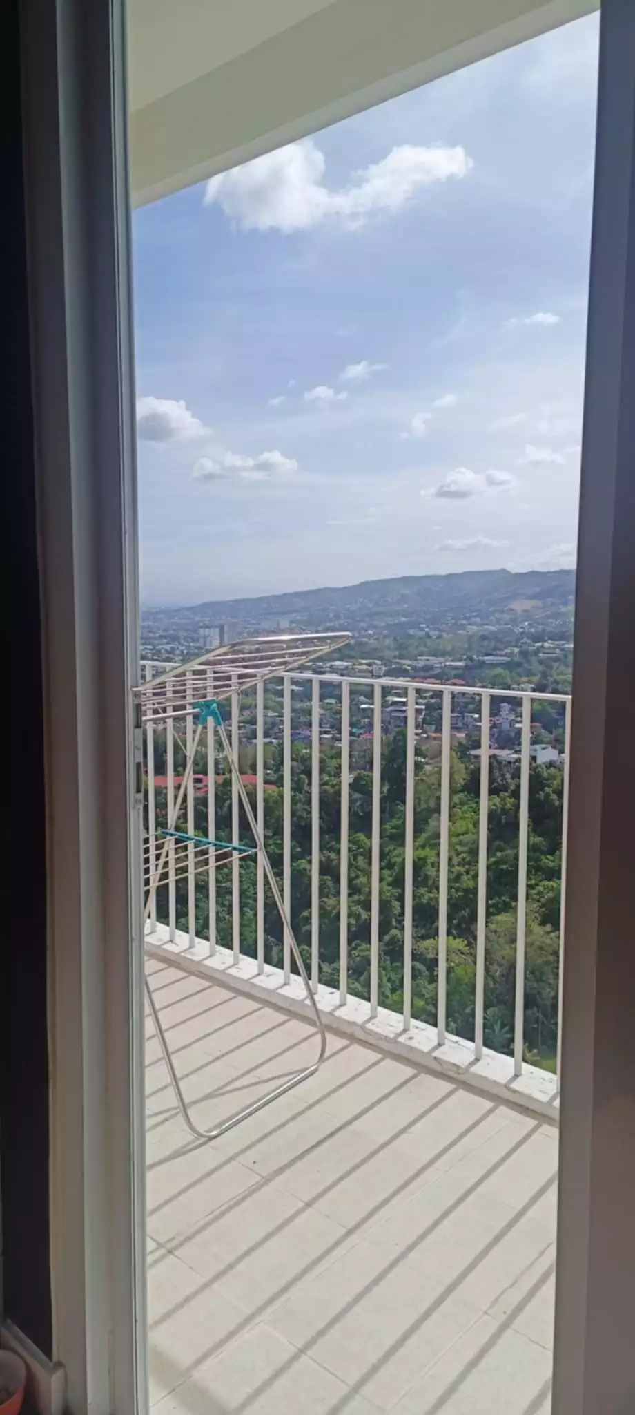 Condo with Mountain View — 1 Bedroom in Cebu City, Central Visayas, Philippines — Photo 7