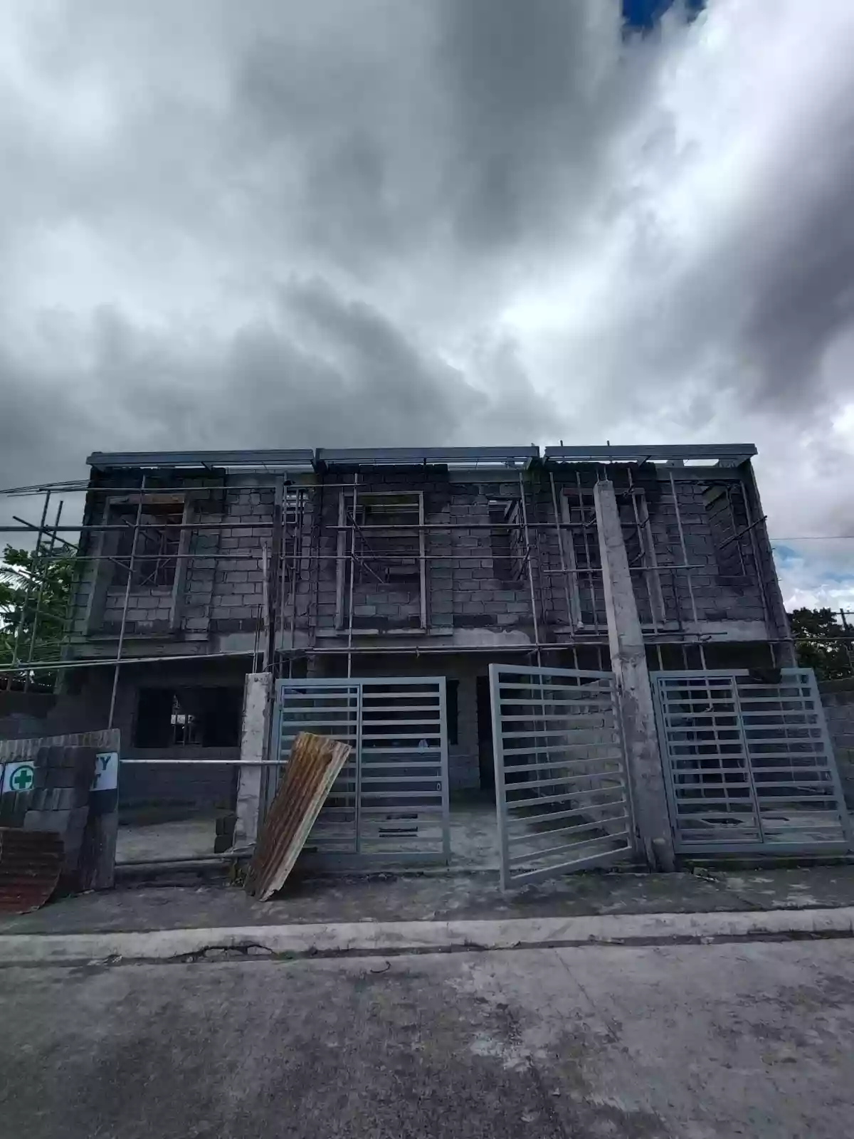 Two-Storey Townhouse For Sale — House and Lot in Naga, Camarines Sur, Philippines — Photo 5