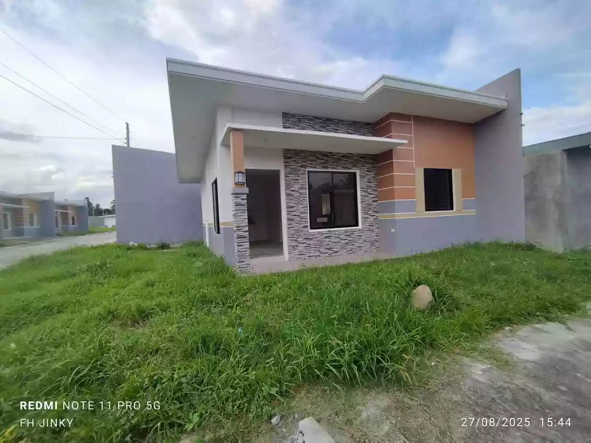 House and Lot For Assume