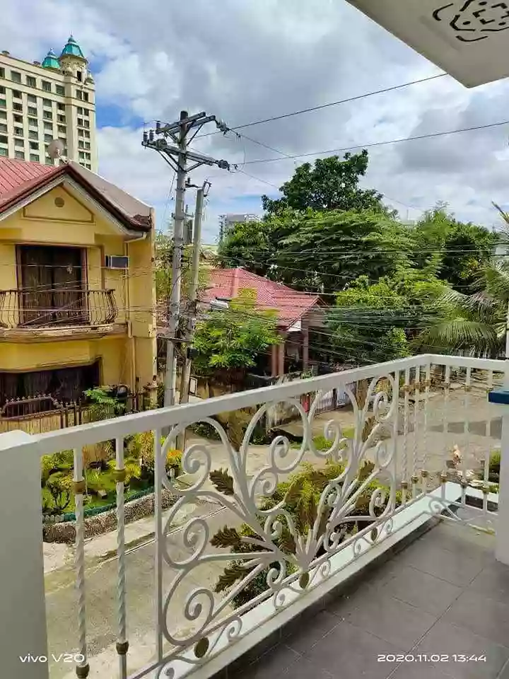 Open photo 13 of 14 — House For Sale in Lahug