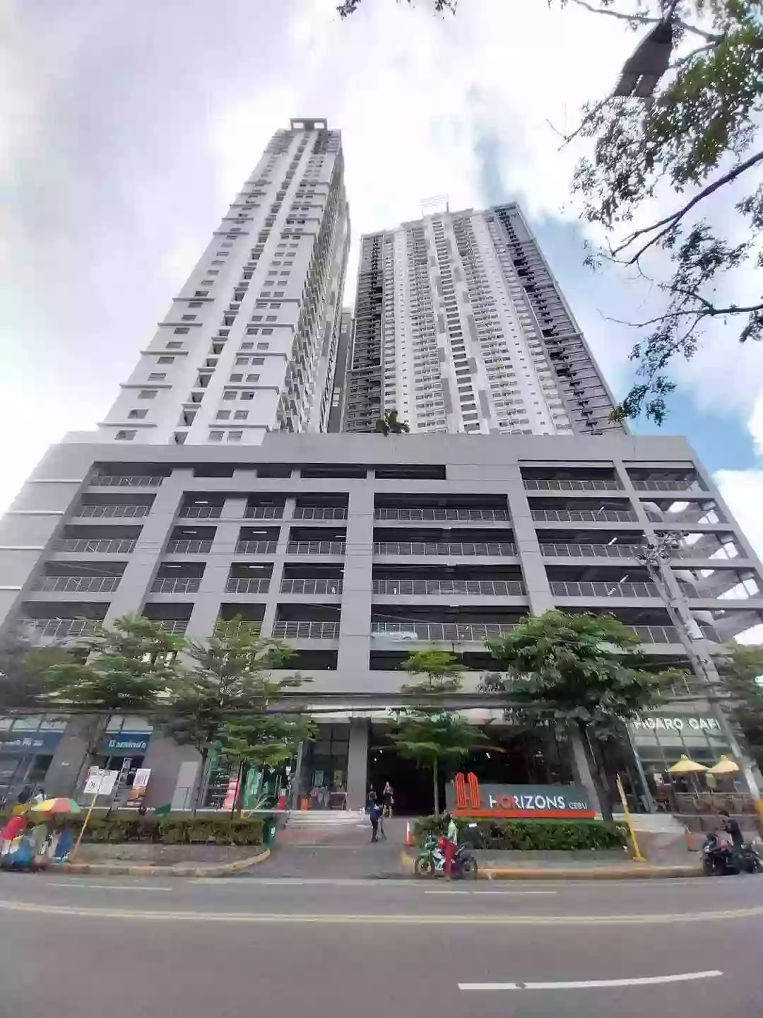 Open photo 15 of 15 — Fully Furnished Studio Unit for Sale – Horizon 101 Tower 1, Cebu City