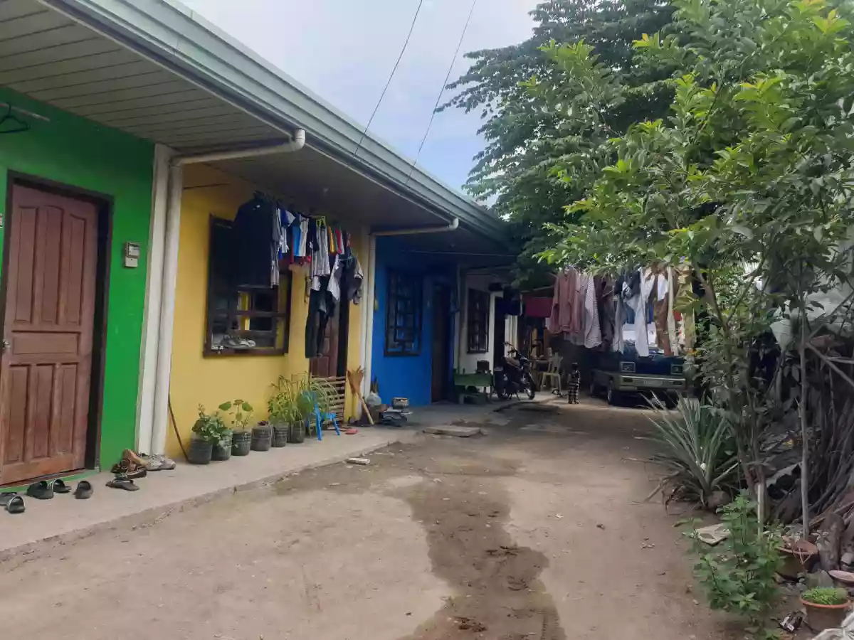 5 doors apartment for sale in General Santos City — Apartment in Jose Rizal St, General Santos City, South Cotabato — Photo 4