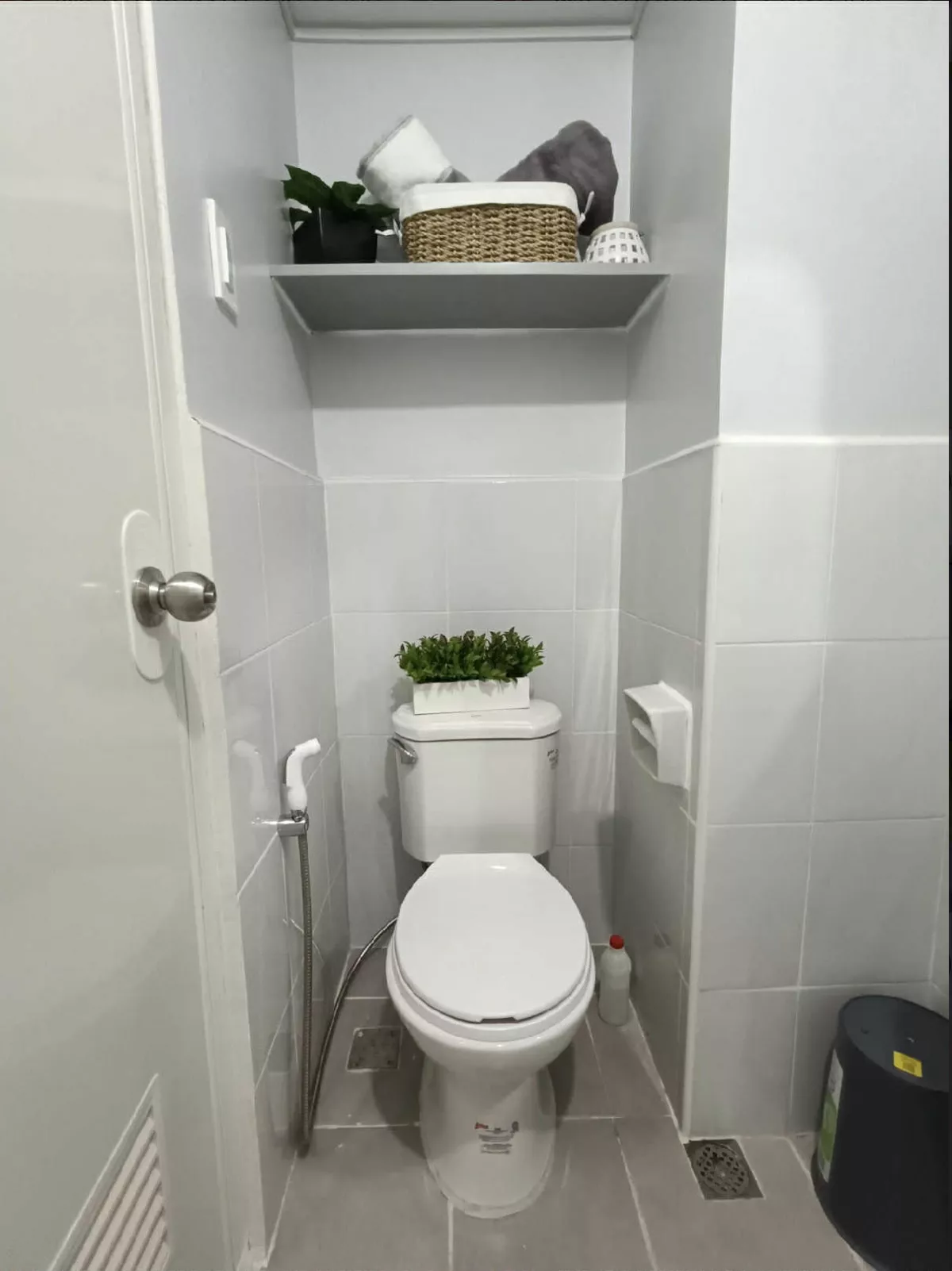 Open photo 14 of 20 — FOR SALE FULLY FURNISHED STUDIO UNIT WITH BALCONY WITH GREAT AMENITY VIEW