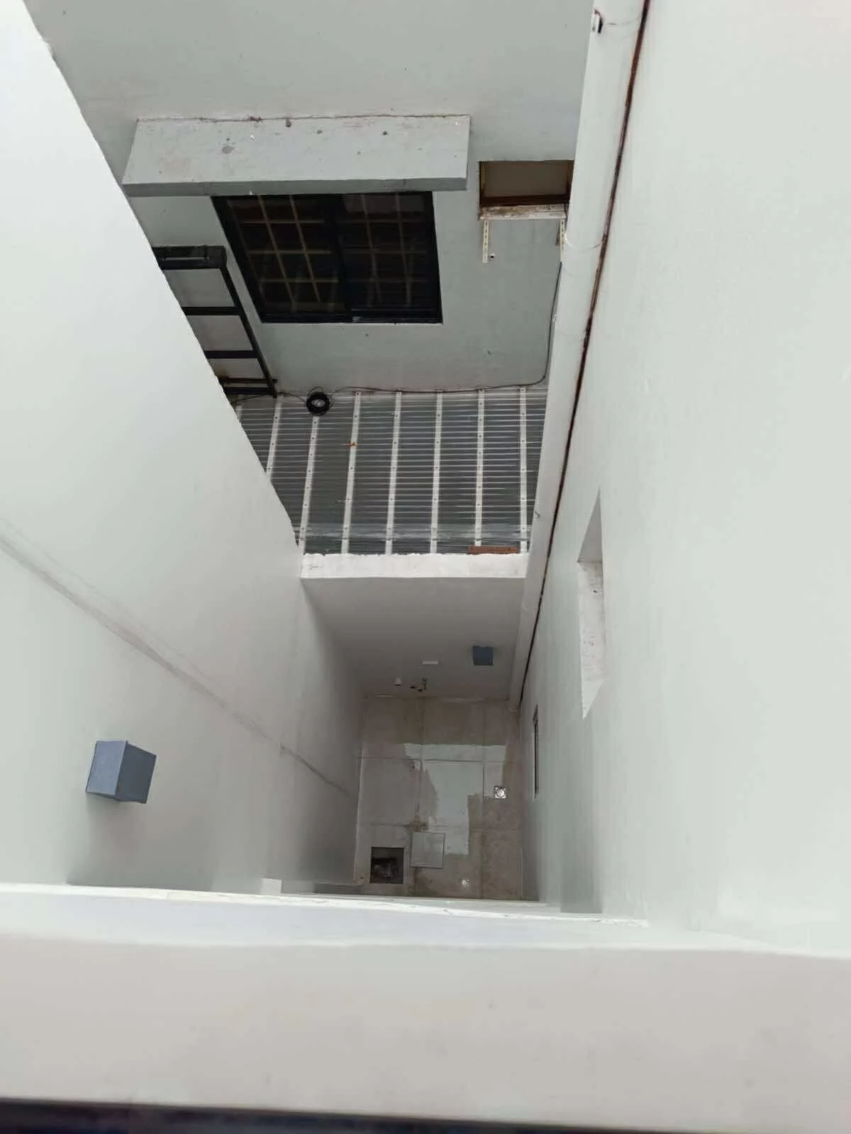 Open photo 13 of 13 — PRE-SELLING ECO-FRIENDLY THREE STOREY TOWNHOUSE FOR SALE IN SAMPALOC MANILA