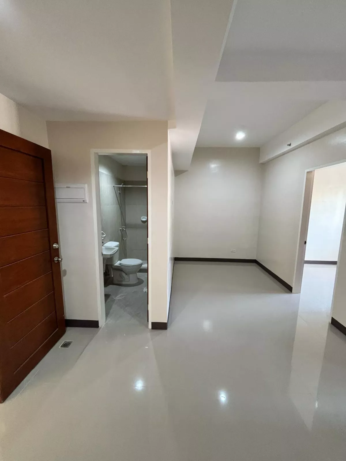 Open photo 11 of 16 — 14units 2BR APARTMENT IN Guadalupe