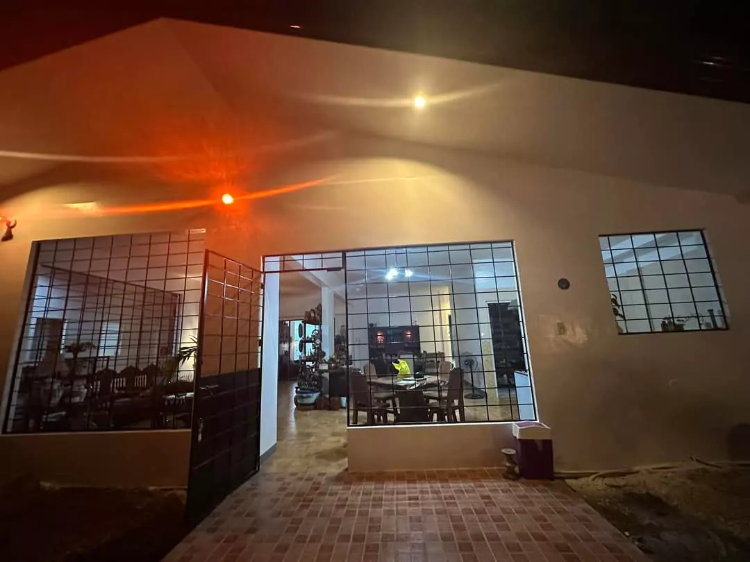 Open photo 20 of 20 — HOUSE & LOT @ FLORES VILLAGE FULLY FURNISHED