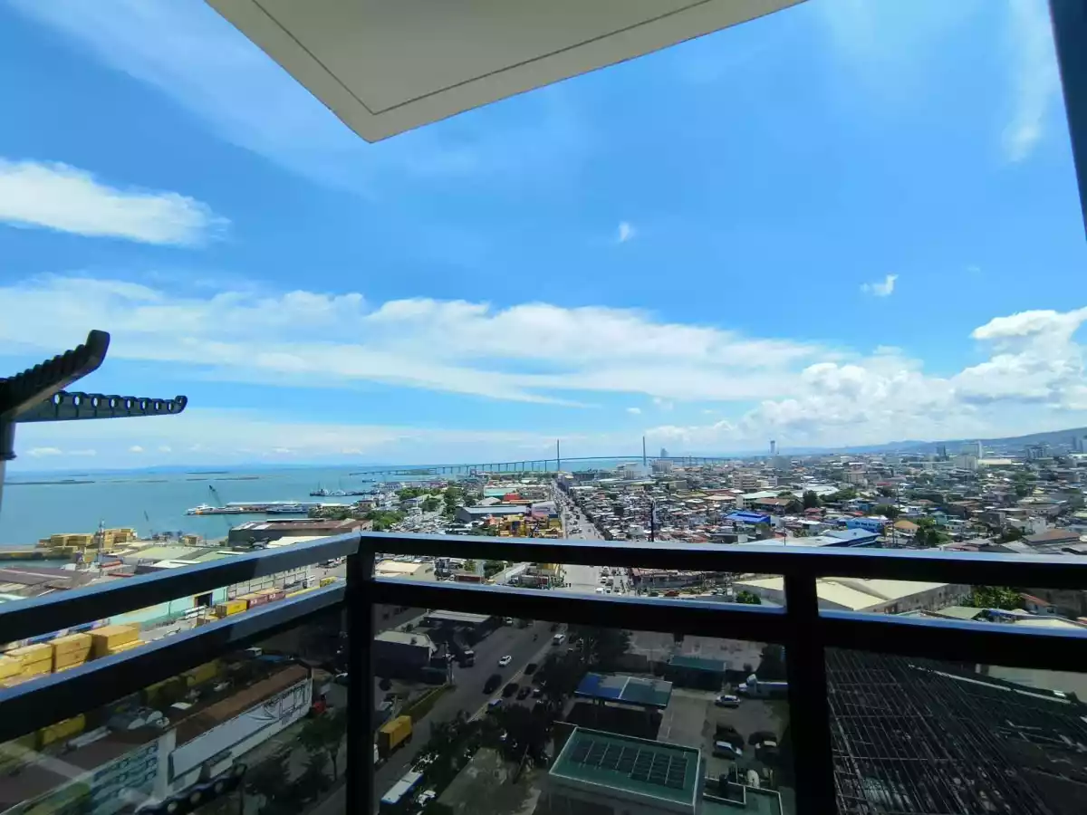 One Bedroom with Balcony