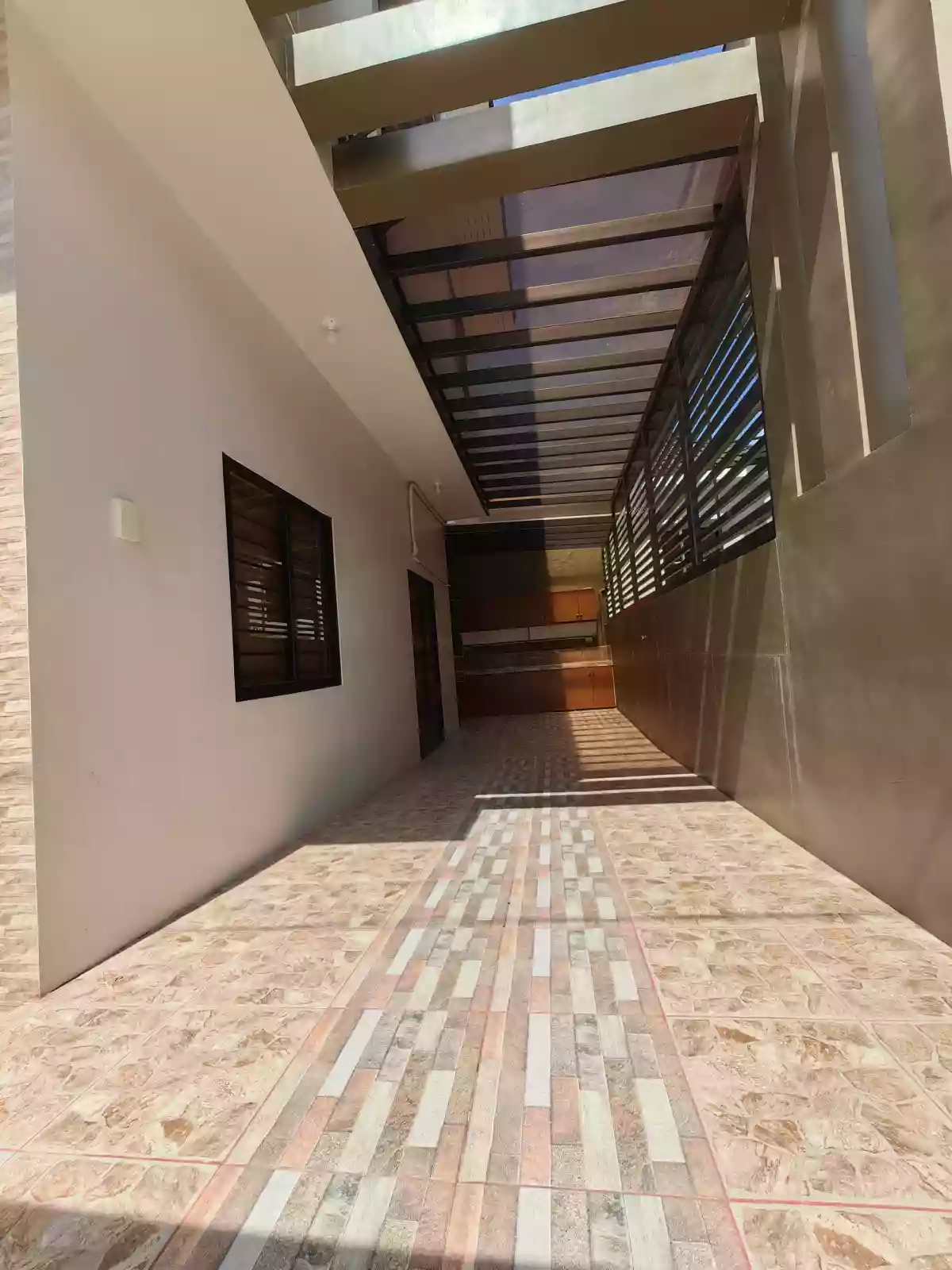 Open photo 19 of 22 — RENT TO OWN - DUPLEX FURNISHED in Minglanilla Highlands Cebu