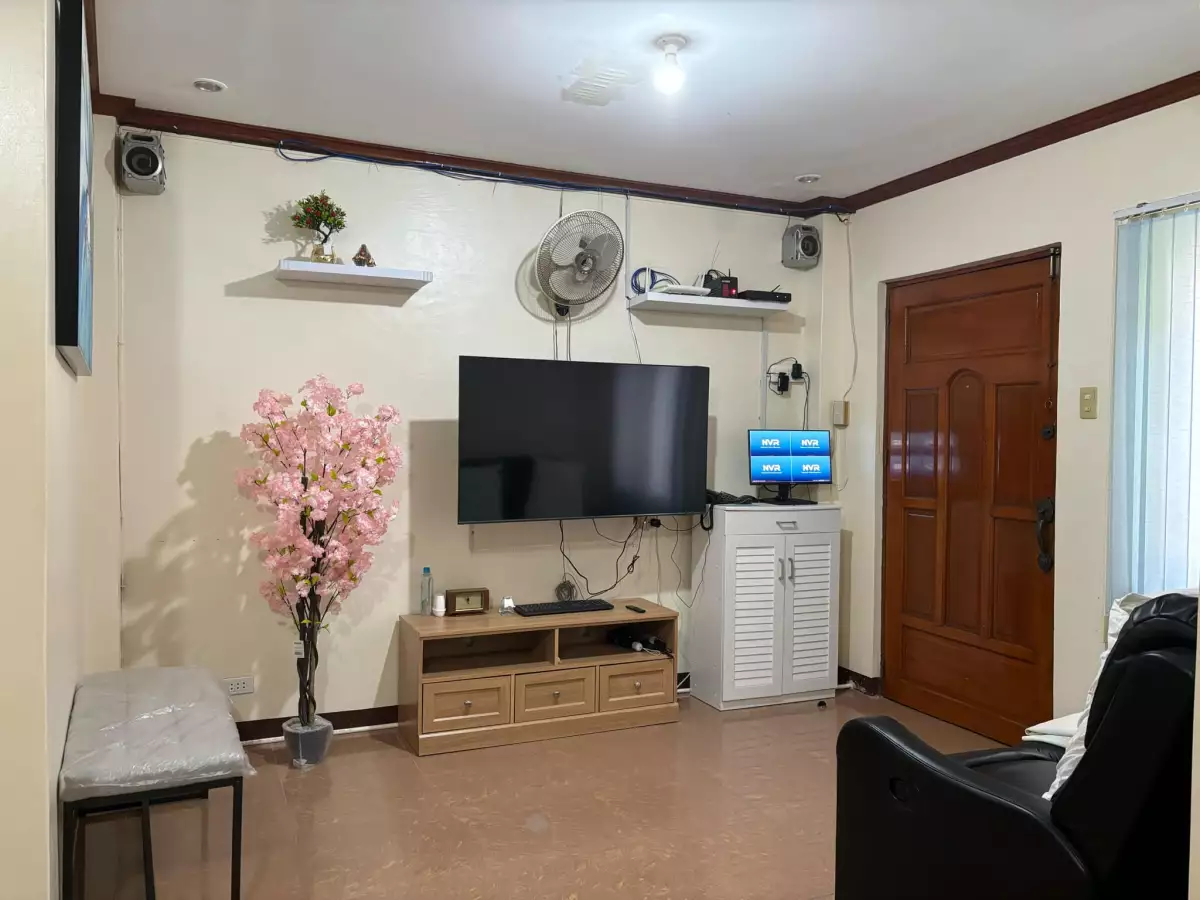 Open photo 17 of 18 — Income generating 8 door Apartment for sale