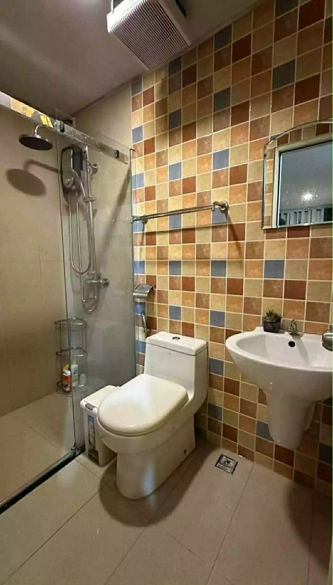 For sale one bedroom unit in Azon Residences near Airport Mactan — 1 Bedroom in Quezon National Highway, Lapu-Lapu City, Philippines — Photo 4