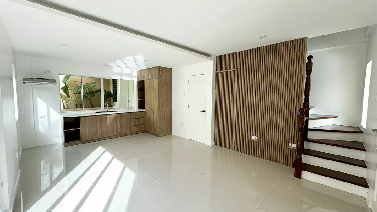 Open photo 13 of 13 — House and Lot For Sale- Lahug Cebu City