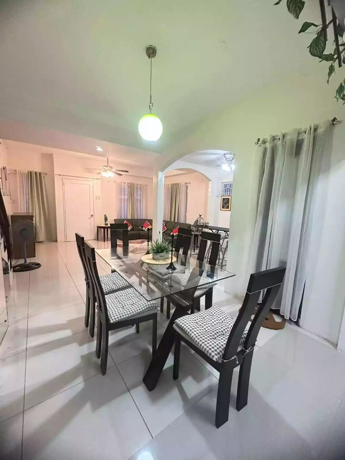 For Rent – Fully Furnished 3-Bedroom Home — House and Lot in Minglanilla, Cebu, Philippines — Photo 6