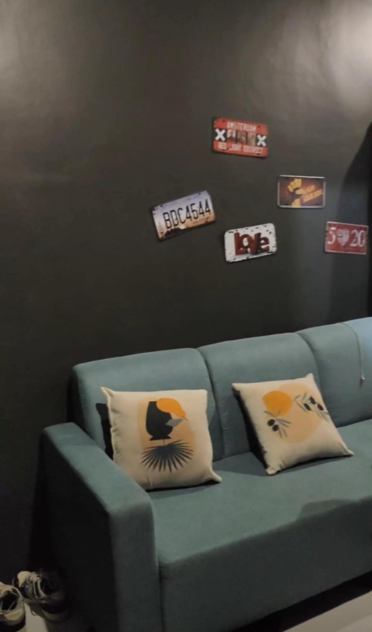 Open photo 16 of 18 — Resto Bar and Restaurant