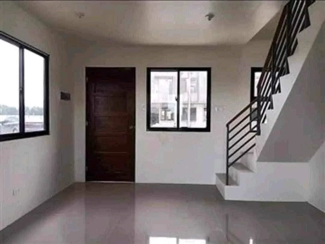 House and Lot (End-Unit Townhouse) — Townhouse in Sibulan, Negros Oriental, Philippines — Photo 3