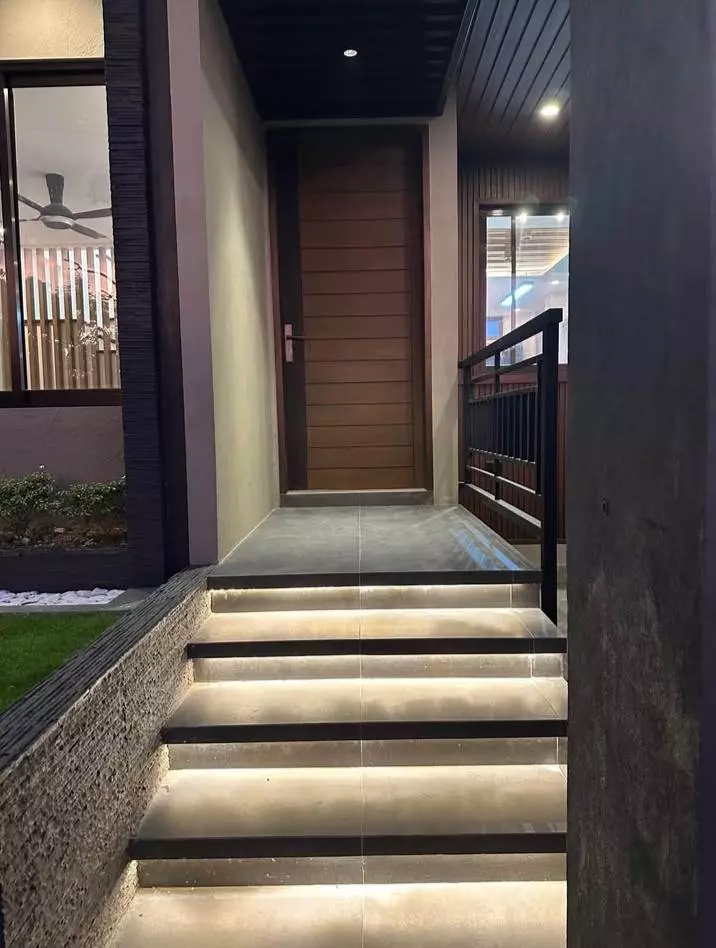 FOR SALE 2 STOREY HOUSE WITH A VIEW OF NUSTAR & CCLEX — House and Lot in Talisay, Cebu, Philippines — Photo 4