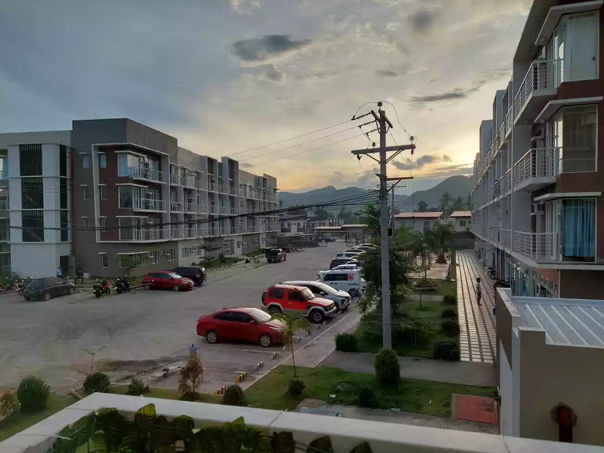 Furnished Condo for Rent Minglanilla Cebu Php15K/month Modena Townsquare Minglanilla! — Studio in Minglanilla, Cebu, Philippines — Photo 4