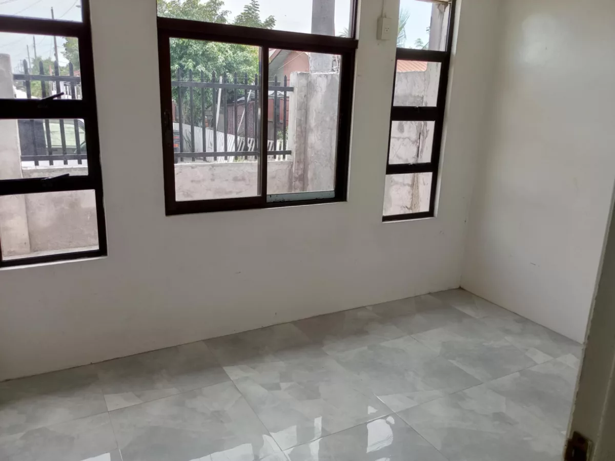 Deca Homes calumpang Single Detached House and Lot — House and Lot in General Santos City (Dadiangas), South Cotabato, Philippines — Photo 5