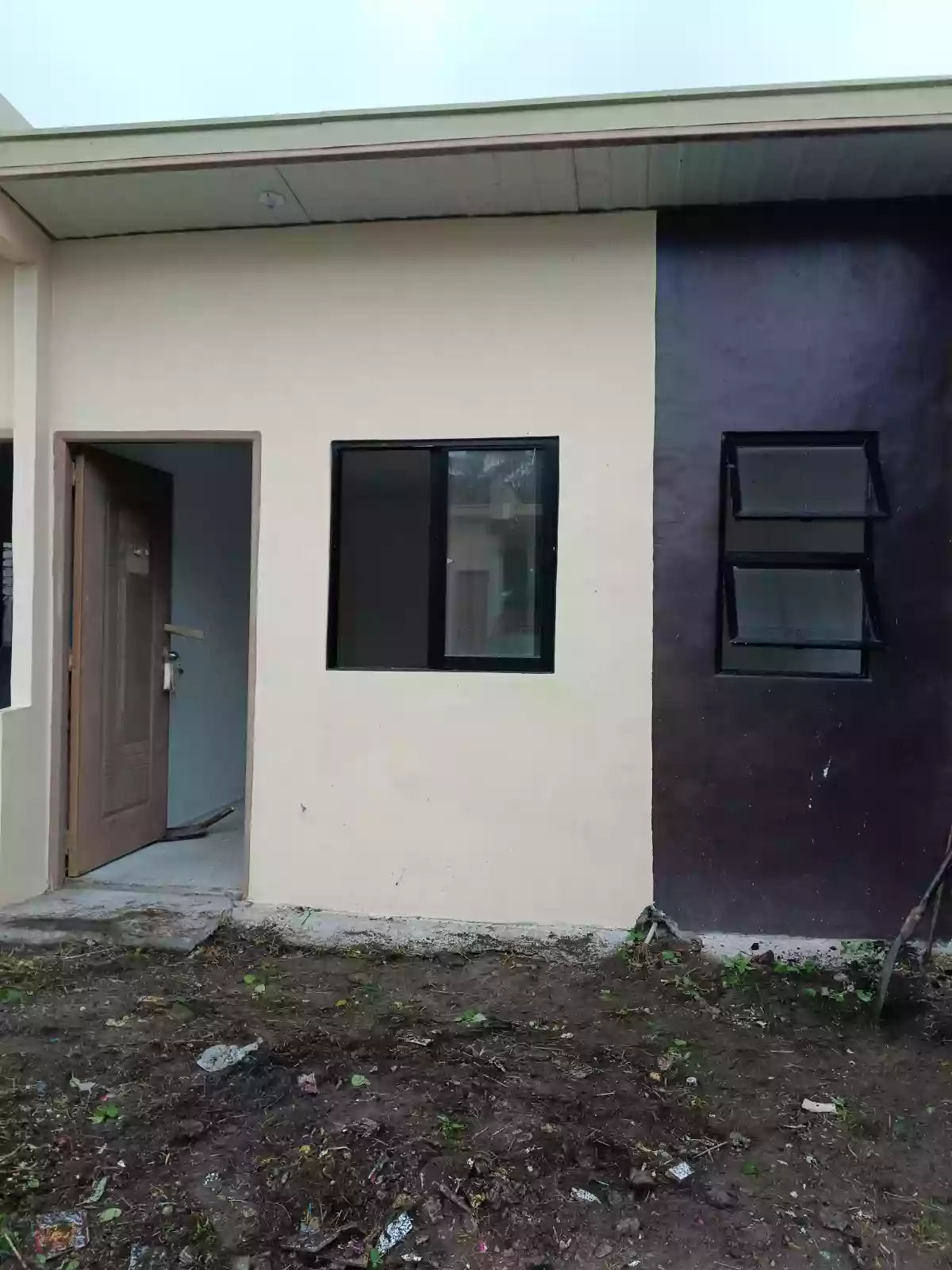 HOUSE FOR ASSUME