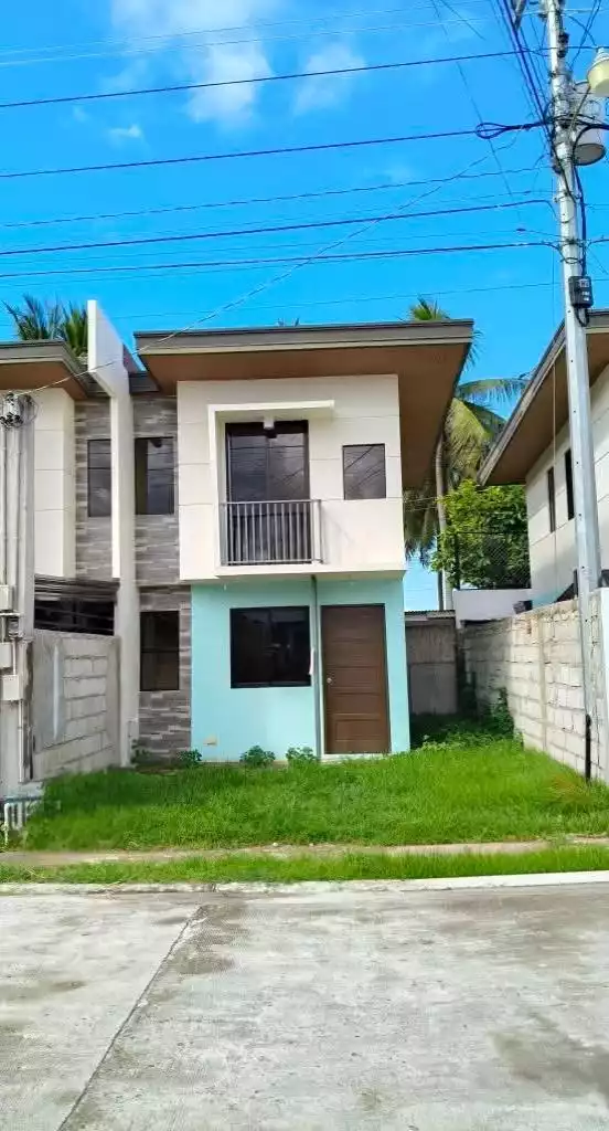 House and Lot (End-Unit Townhouse)